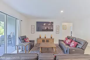 951 Sareta St SE, Palm Bay, FL 32909 - Photo 13