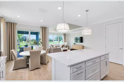 2553 Horizon View Avenue, Melbourne, FL 32904 - Photo 5