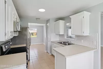 940 Forest Street NE, Palm Bay, FL 32907 - Photo 7