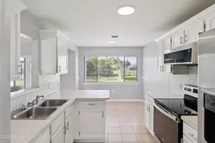 940 Forest St NE, Palm Bay, FL 32907 - Photo 3