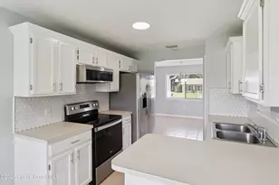 940 Forest St NE, Palm Bay, FL 32907 - Photo 9
