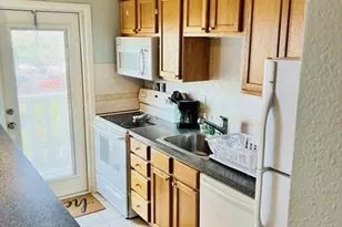 1273 Jimmy Buffett Memorial Hwy, Satellite Beach, FL 32937 - Photo 13