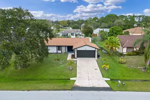 1519 Heartwellville St NW, Palm Bay, FL 32907 - Photo 3