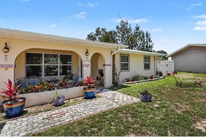 1178 Abbey Circle NE, Palm Bay, FL 32905 - Photo 9