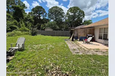 1296 Stone Street NW, Palm Bay, FL 32907 - Photo 3