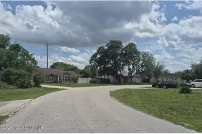 2565 E Dorchester Drive, Deltona, FL 32738 - Photo 5