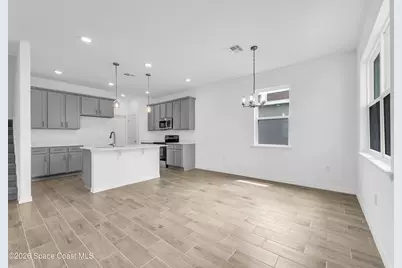 906 Castleford Avenue NE, Palm Bay, FL 32905 - Photo 9