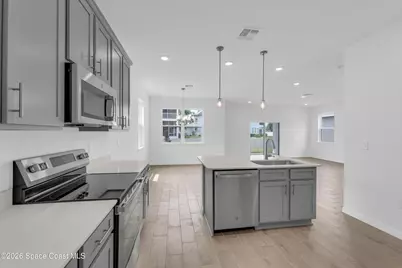 906 Castleford Avenue NE, Palm Bay, FL 32905 - Photo 13