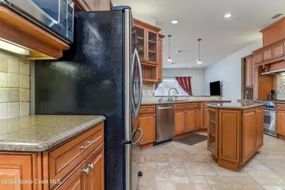 605 N Shannon Avenue, Indialantic, FL 32903 - Photo 37
