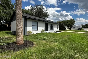 65 S Courtland Blvd, Deltona, FL 32738 - Photo 3