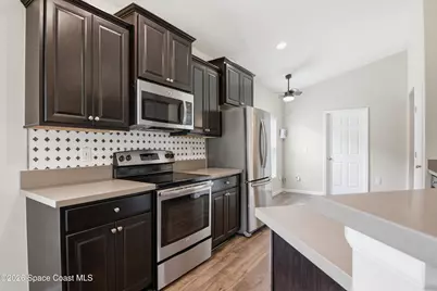 510 Fiddleleaf Circle, West Melbourne, FL 32904 - Photo 7