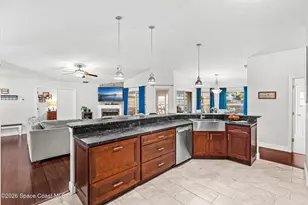 676 Sheridan Woods Dr, Melbourne, FL 32904 - Photo 9