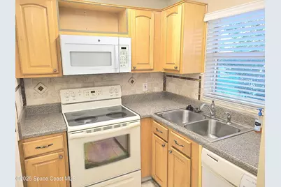 100 Summer Place #7, Merritt Island, FL 32953 - Photo 7