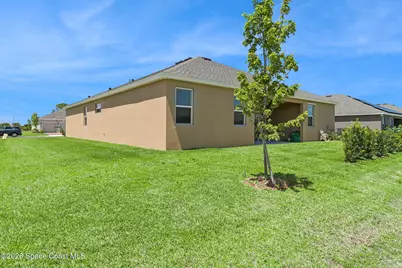 5063 Alabaster Drive, Grant-Valkaria, FL 32949 - Photo 23