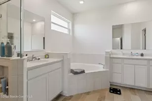 5063 Alabaster Dr, Grant-Valkaria, FL 32949 - Photo 11