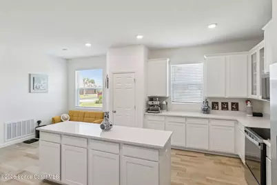 5063 Alabaster Drive, Grant-Valkaria, FL 32949 - Photo 5