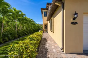 719 Lanai Cir, Melbourne, FL 32937 - Photo 29