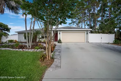 715 Harriet Avenue SW, Palm Bay, FL 32908 - Photo 3