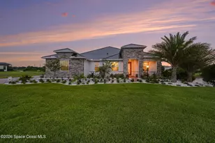 3995 Domain Ct, Melbourne, FL 32934 - Photo 3