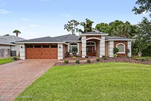 663 Sheridan Woods Dr, Melbourne, FL 32904 - Photo 1