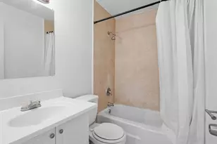 89 NW Irwin Ave, Melbourne, FL 32904 - Photo 9