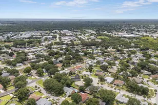 2055 Allegheny Cir, Melbourne, FL 32935 - Photo 49