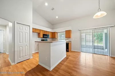 657 Floyd Street SE, Palm Bay, FL 32909 - Photo 5