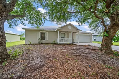 657 Floyd Street SE, Palm Bay, FL 32909 - Photo 3