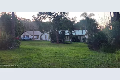 6870 Crepe Myrtle Drive, Grant-Valkaria, FL 32949 - Photo 7