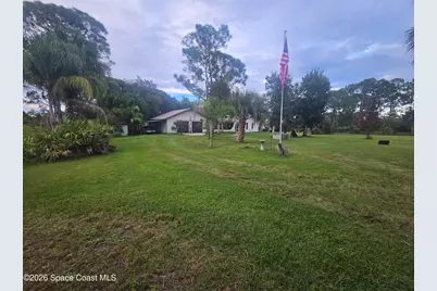 6870 Crepe Myrtle Drive, Grant-Valkaria, FL 32949 - Photo 15