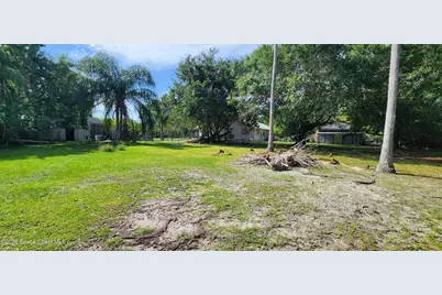 6870 Crepe Myrtle Drive, Grant-Valkaria, FL 32949 - Photo 13
