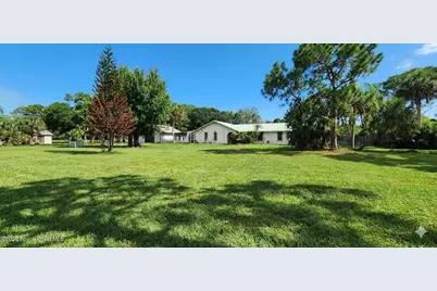 6870 Crepe Myrtle Drive, Grant-Valkaria, FL 32949 - Photo 3
