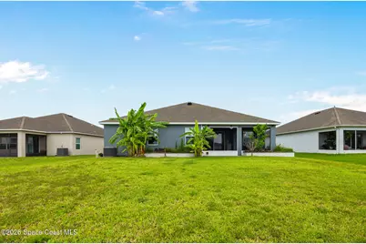 4398 Lago Vista Drive, Micco, FL 32976 - Photo 35