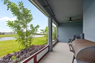 4398 Lago Vis Dr, Micco, FL 32976 - Photo 33