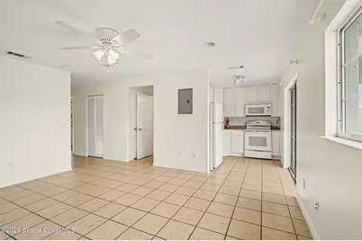 255 W Towne Place, Titusville, FL 32796 - Photo 3
