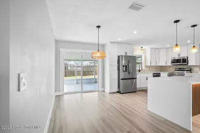 434 Barcelona Road SE, Palm Bay, FL 32909 - Photo 9