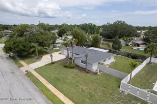 306 Hailwood Dr, Melbourne, FL 32901 - Photo 43
