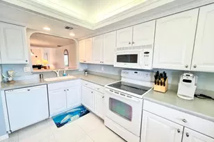3170 N Atlantic Ave, Cocoa Beach, FL 32931 - Photo 9