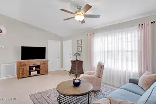 1080 Hammacher Ave SW, Palm Bay, FL 32908 - Photo 3