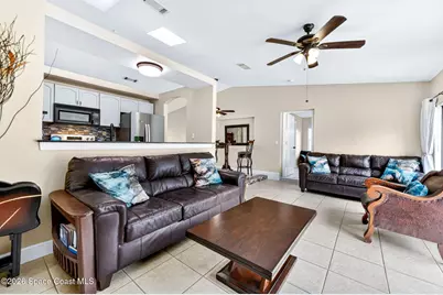 719 Bianca Drive NE, Palm Bay, FL 32905 - Photo 7