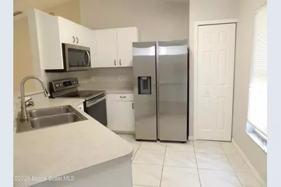 998 Camden Avenue NW, Palm Bay, FL 32907 - Photo 9