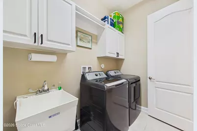 2950 Treasure Cay Lane, Melbourne, FL 32940 - Photo 11