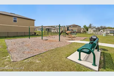 2024 Hemingway Circle, Groveland, FL 34736 - Photo 21