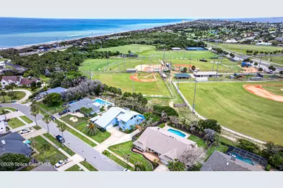 215 Dogwood Avenue, Melbourne Beach, FL 32951 - Photo 39