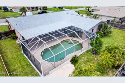 215 Dogwood Avenue, Melbourne Beach, FL 32951 - Photo 3