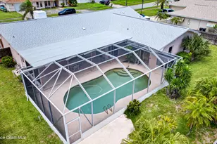 215 Dogwood Ave, Melbourne Beach, FL 32951 - Photo 3