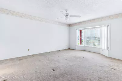 215 Dogwood Avenue, Melbourne Beach, FL 32951 - Photo 21