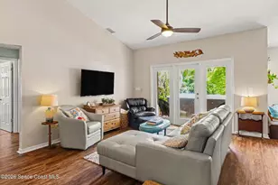1051 Mandarin Dr NE, Palm Bay, FL 32905 - Photo 5