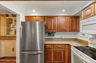 6235 Treetop Dr, Melbourne Beach, FL 32951 - Photo 11