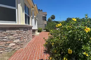 1613 N Indian River Dr, Cocoa, FL 32922 - Photo 73